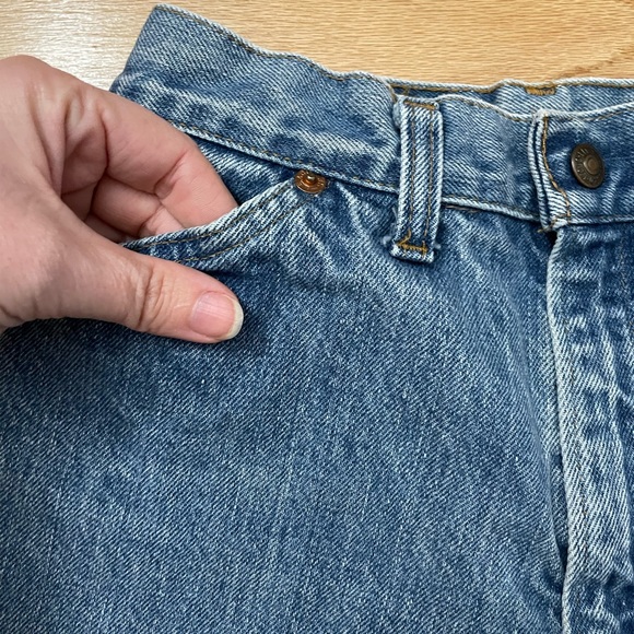 Vintage 1970’s LEVI’s Cutoff Jean Shorts - Orange Tag - Picture 3 of 9